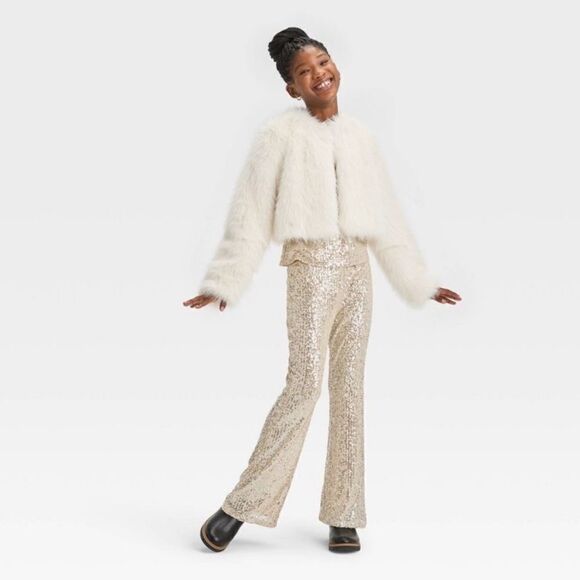 Art Class White Faux fur open coat- new without tags - Picture 2 of 9